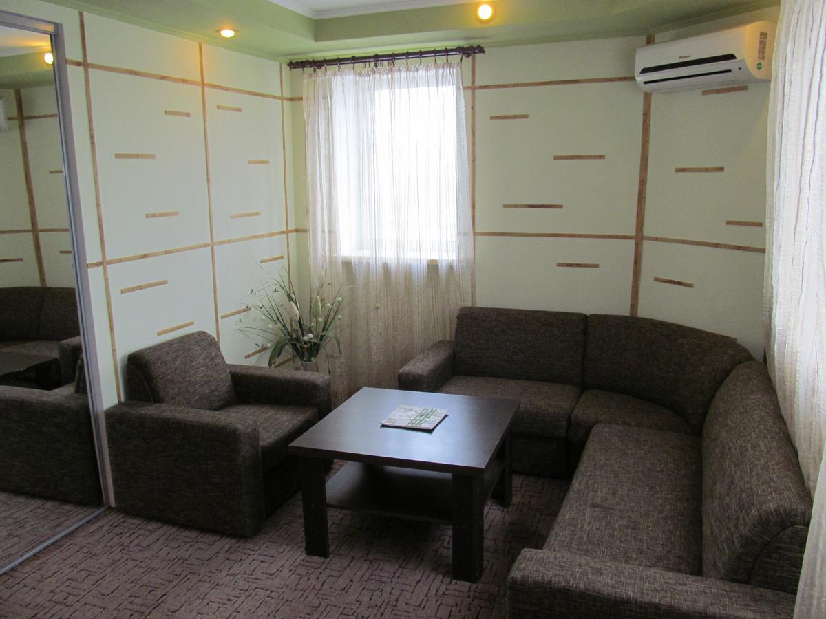 Hotel Vetraz Vitebsk Eksteriør billede